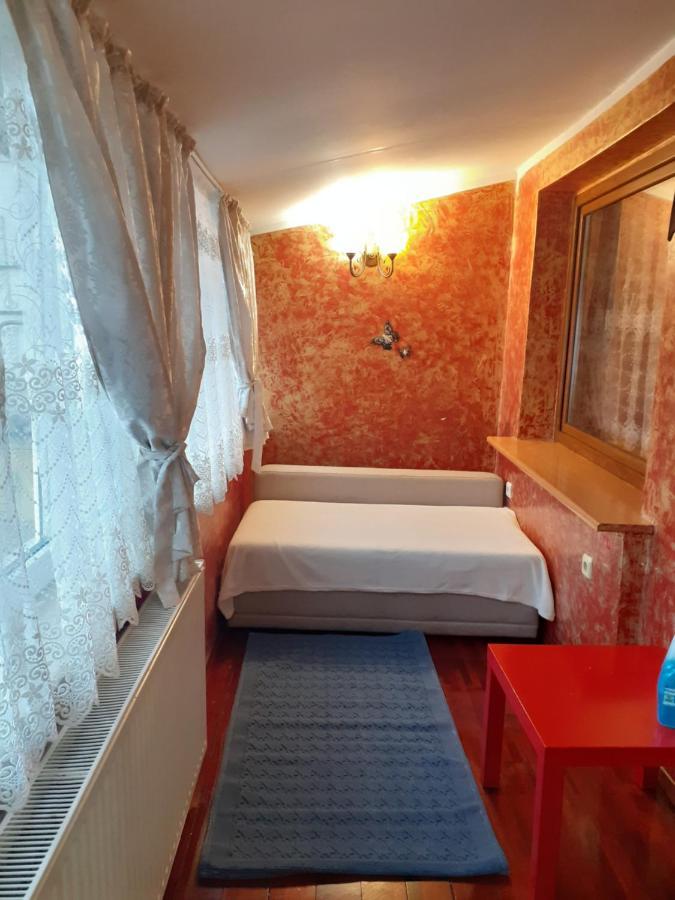 Apartament Central Targu Neamt Exterior photo